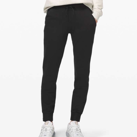 Lululemon Ready to Fleece Jogger - Picture 4 of 6